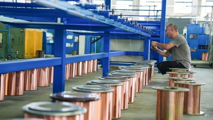 南豐盛夏“熱”力開拼 金屬材料制造業(yè)驅(qū)動(dòng)工業(yè)經(jīng)濟(jì)迸發(fā)強(qiáng)勁動(dòng)能